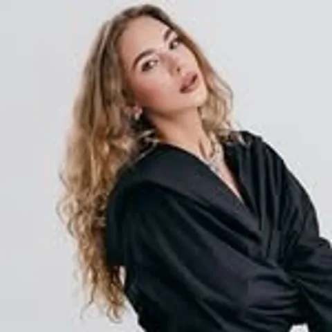 ANA ROVA